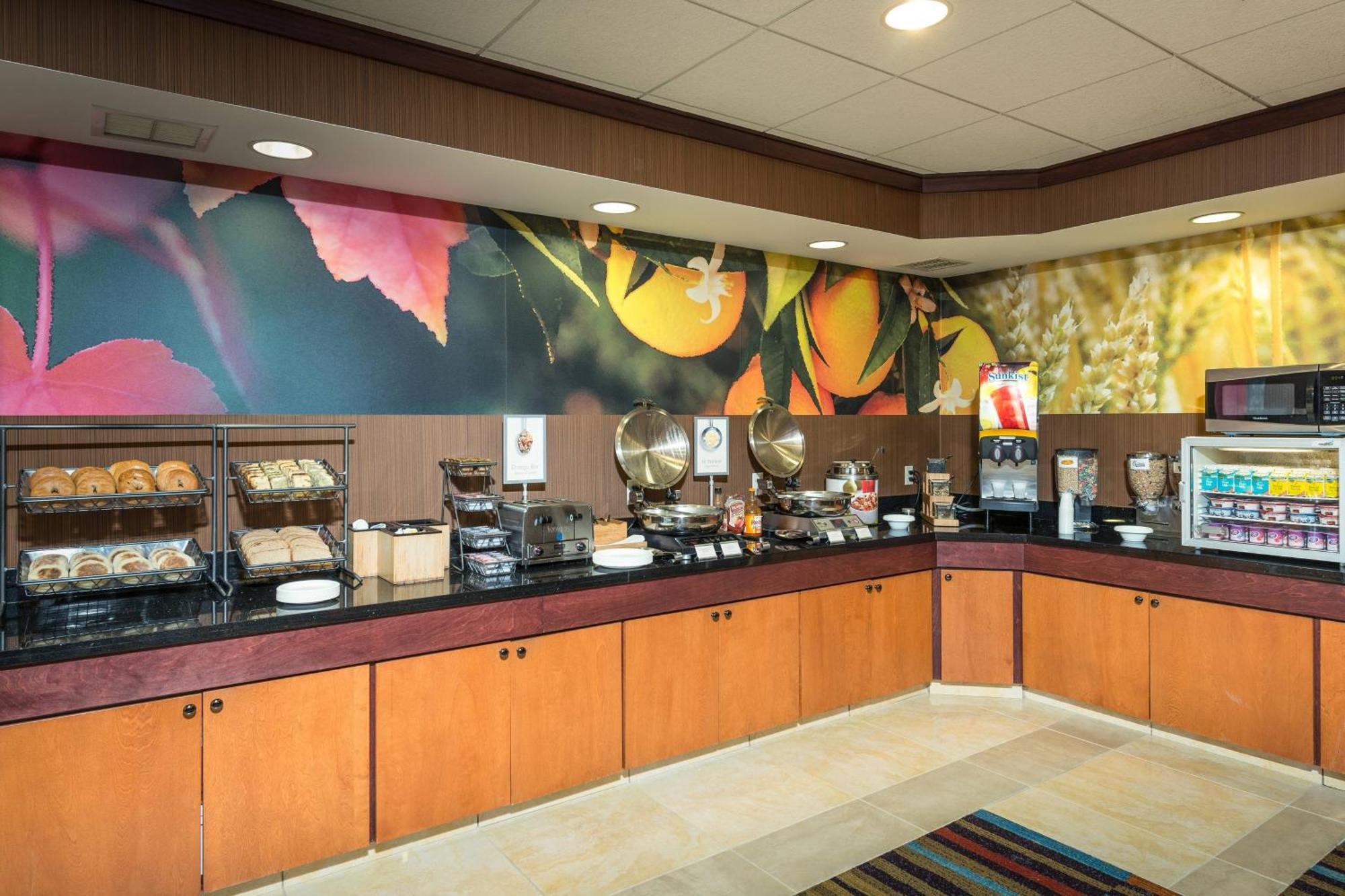Fairfield Inn And Suites By Marriott Augusta Buitenkant foto