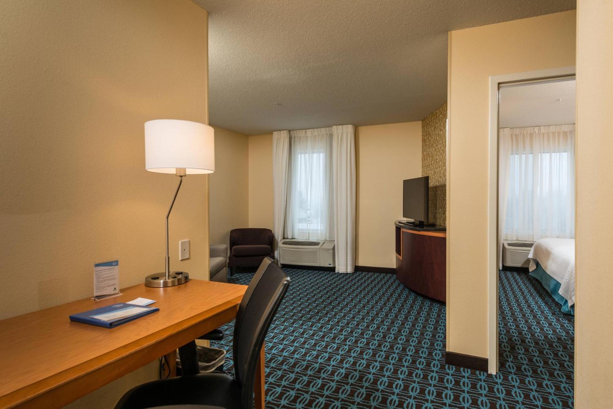 Fairfield Inn And Suites By Marriott Augusta Buitenkant foto